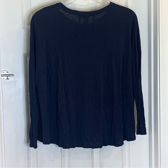Sweaty Betty Navy Blue Long Sleeve Athletic Top Size Small - Picture 3 of 10